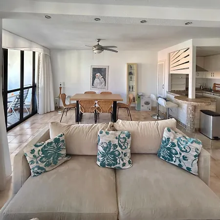 Very Spacious 2 Bed In Castle Harbour C203 Los Cristianos